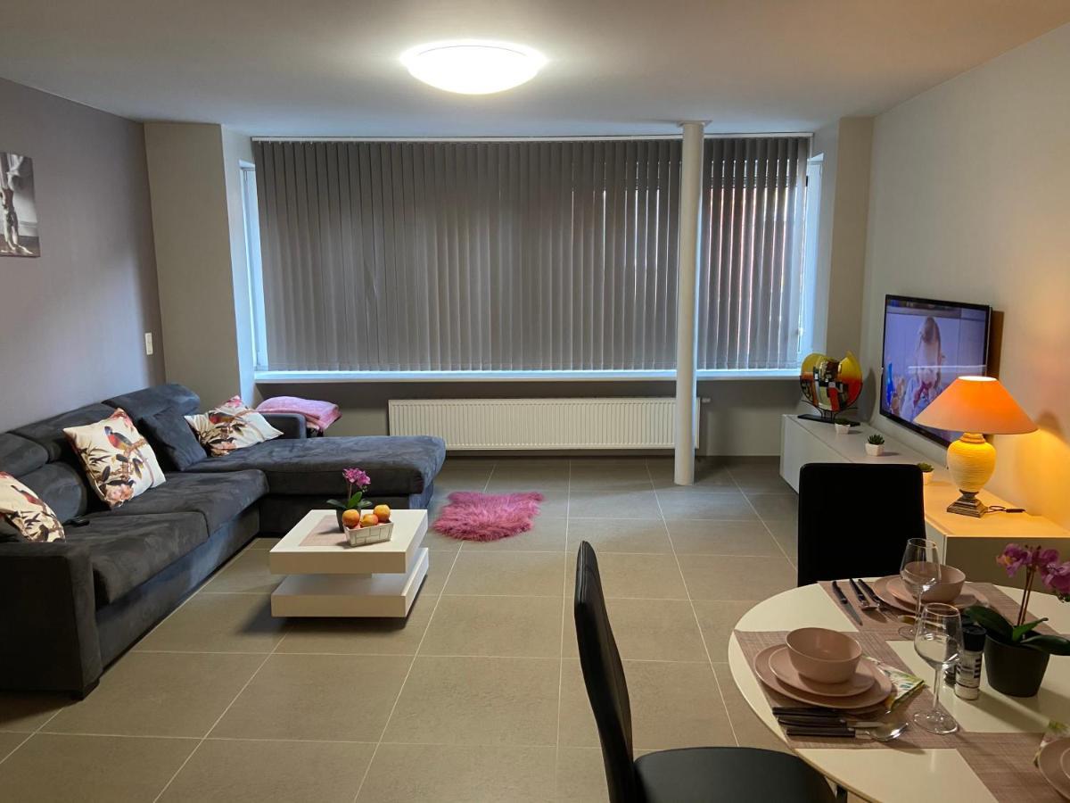Moderne Appartement Aan Zee Oostende Bagian luar foto