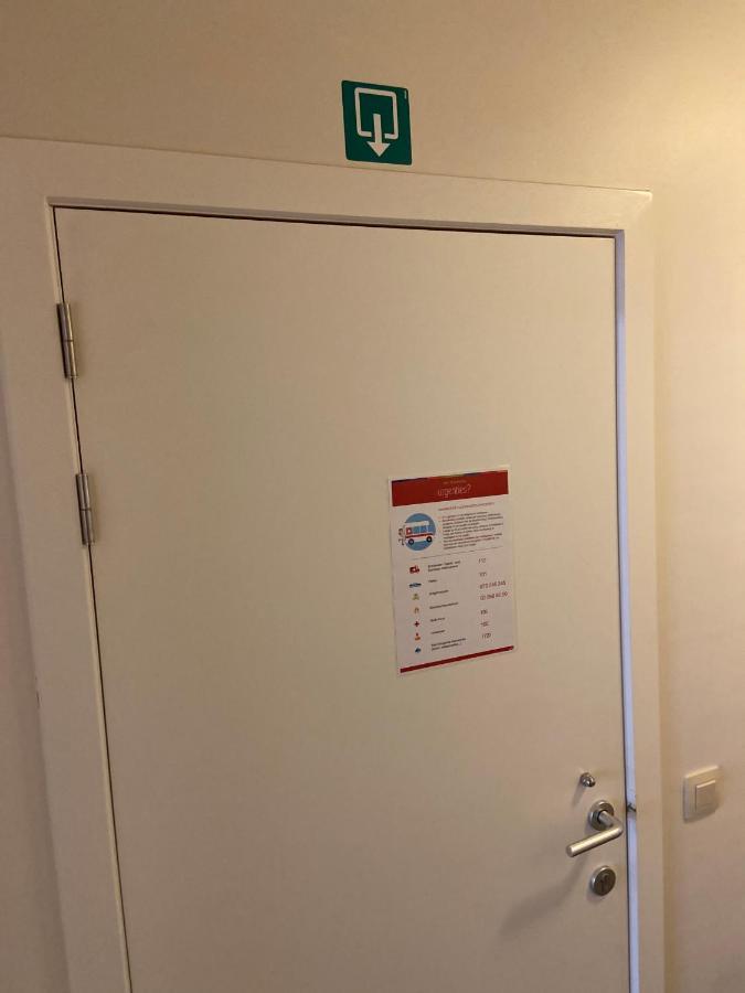 Moderne Appartement Aan Zee Oostende Bagian luar foto